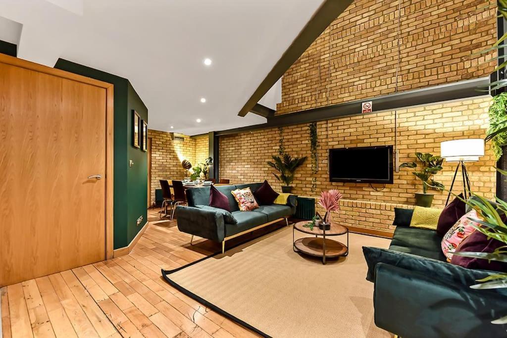 Spacious 2 Bed Urban Jungle Flat, Central London Exterior foto