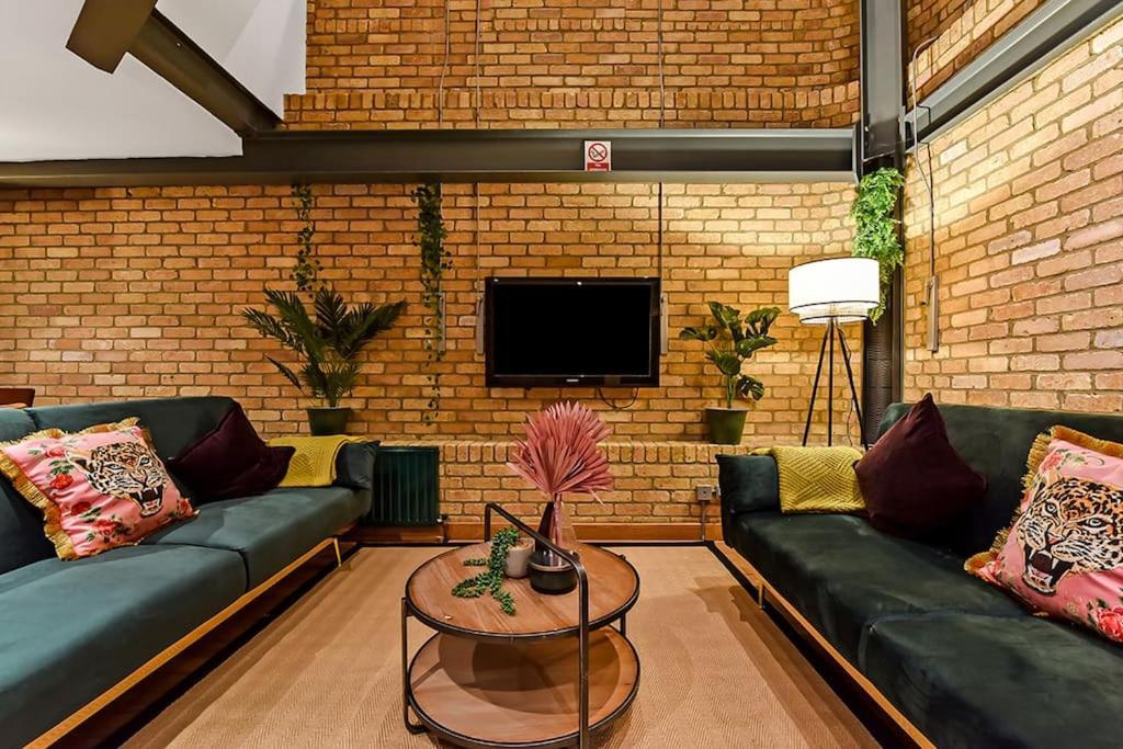 Spacious 2 Bed Urban Jungle Flat, Central London Exterior foto